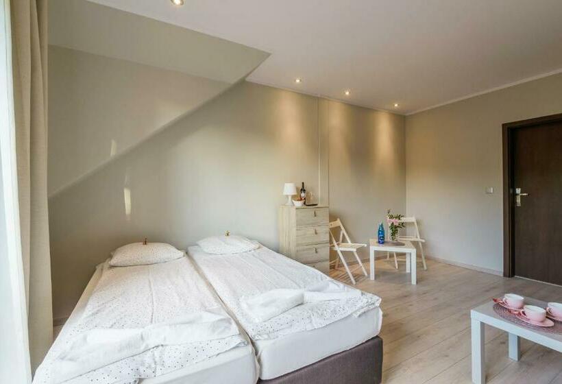 مبيت وإفطار Przystań Przy Lesie