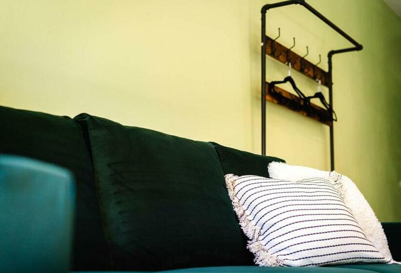 ベッドアンドブレックファースト Tenis Park Advantage