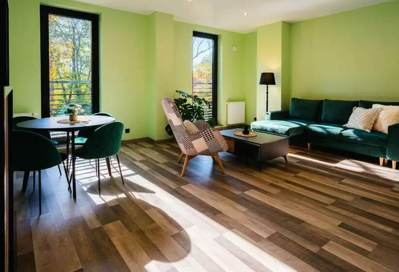 ベッドアンドブレックファースト Tenis Park Advantage