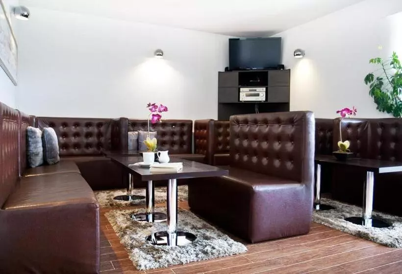 Aamiaismajoitus (B&B) Villa Park