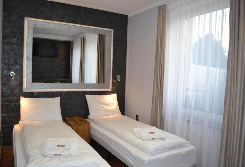 مبيت وإفطار Villa Vip