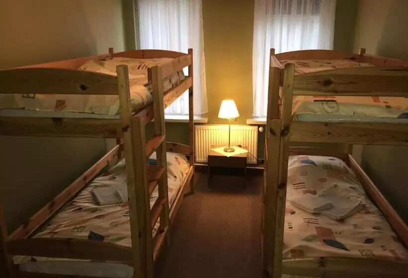 Retkeilymaja Ośrodek Wypoczynkowy Leśne Ustronie