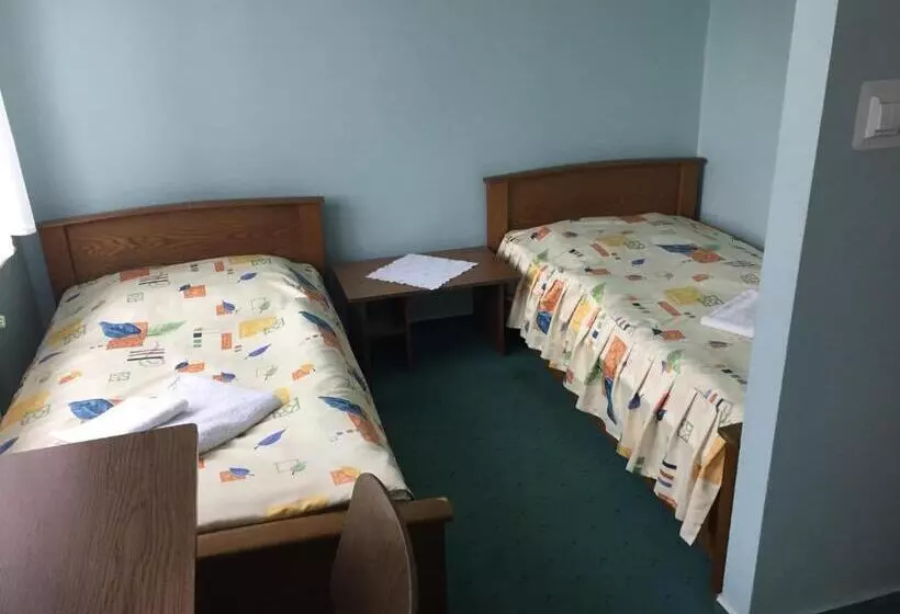 Retkeilymaja Ośrodek Wypoczynkowy Leśne Ustronie