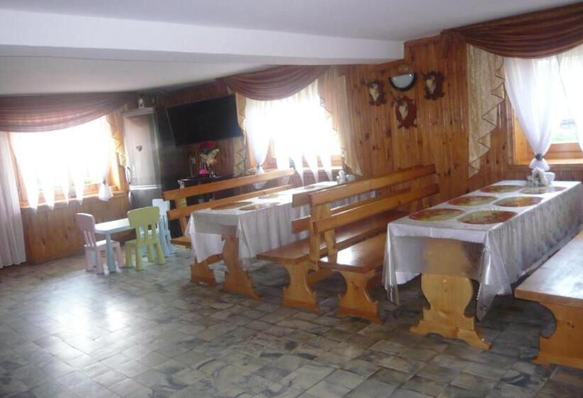 هتل Agroturystyka Pod Lasem