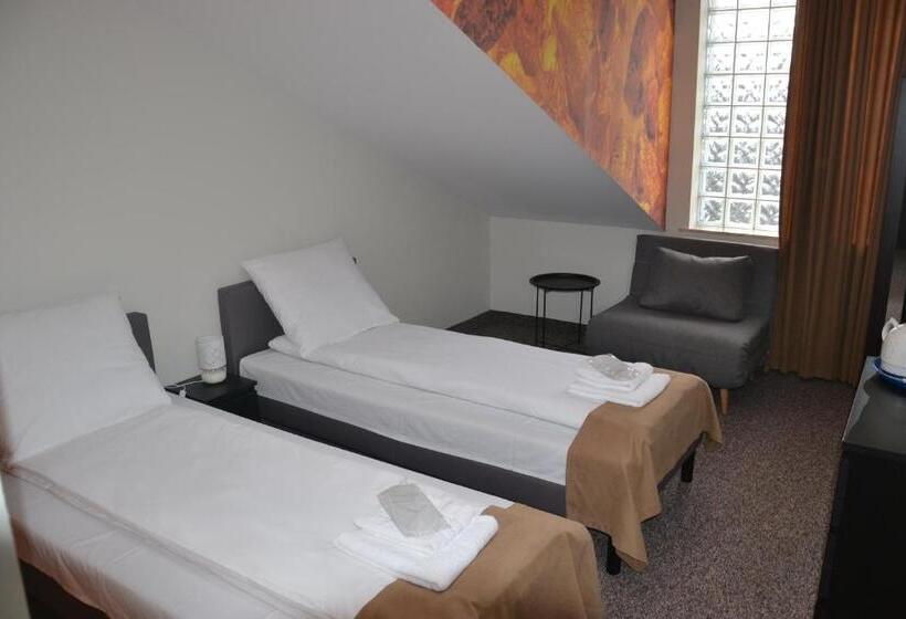 ホテル Bursztynowa