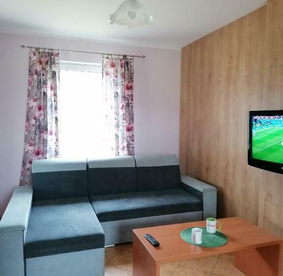 ホテル Domki W Zaciszu