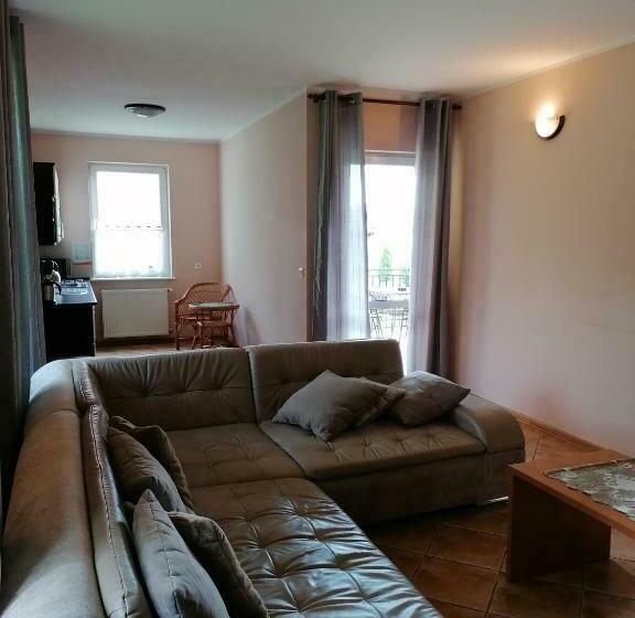 ホテル Domki W Zaciszu