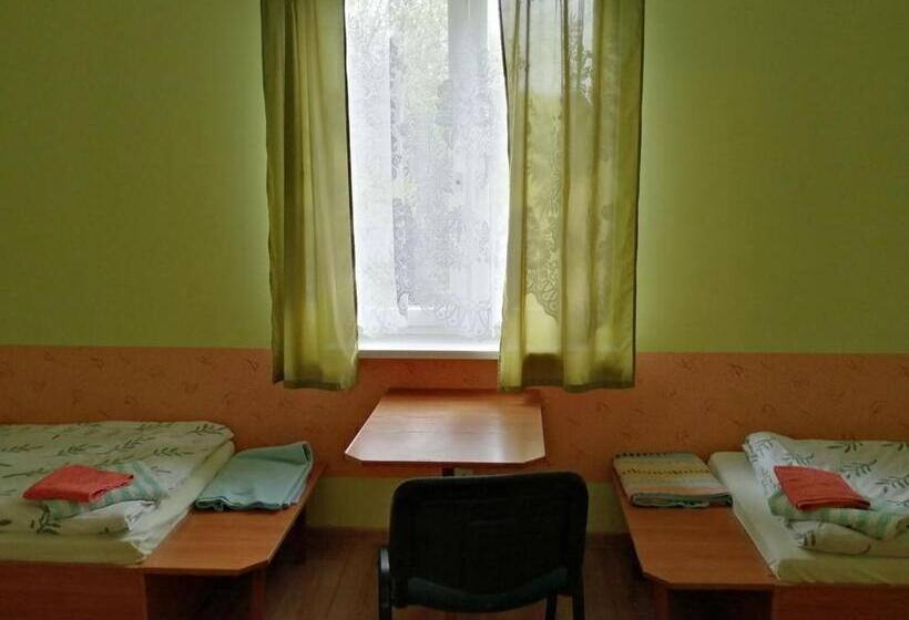 בית מלון כפרי Szałas Muflon Mufflonhütte