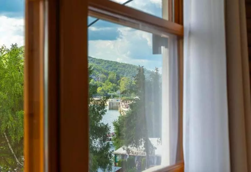 Hotelli Sztygarka Hetmańska Resort Solina