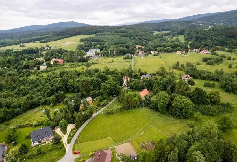 Majatalo Dom Pod Mandragorą, Natural House Ad 1800