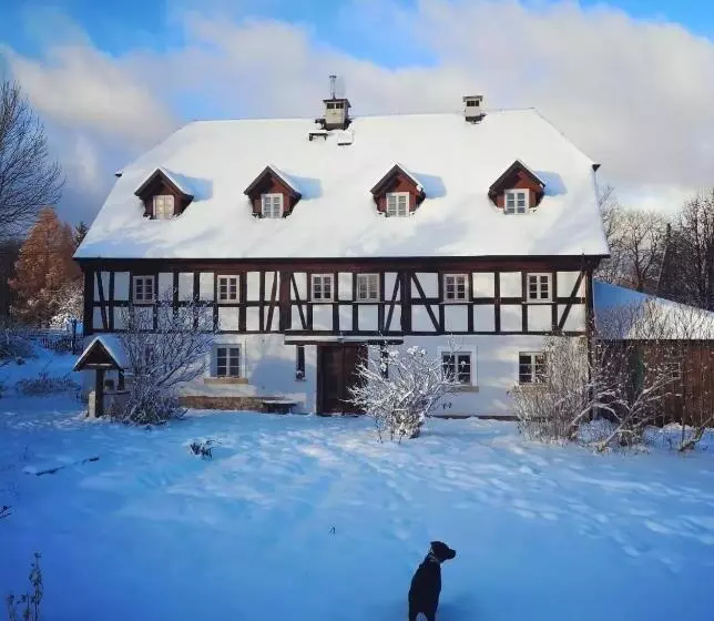 Majatalo Dom Pod Mandragorą, Natural House Ad 1800