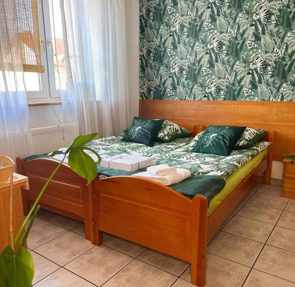 פנסיון Pokoje Gościnne Azaliowa 34 Mielno