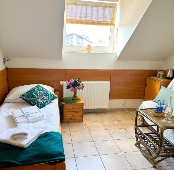 פנסיון Pokoje Gościnne Azaliowa 34 Mielno