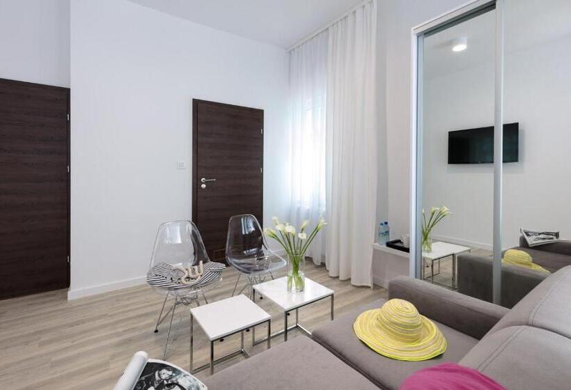 פנסיון Villa Rosa 200m Od Morza