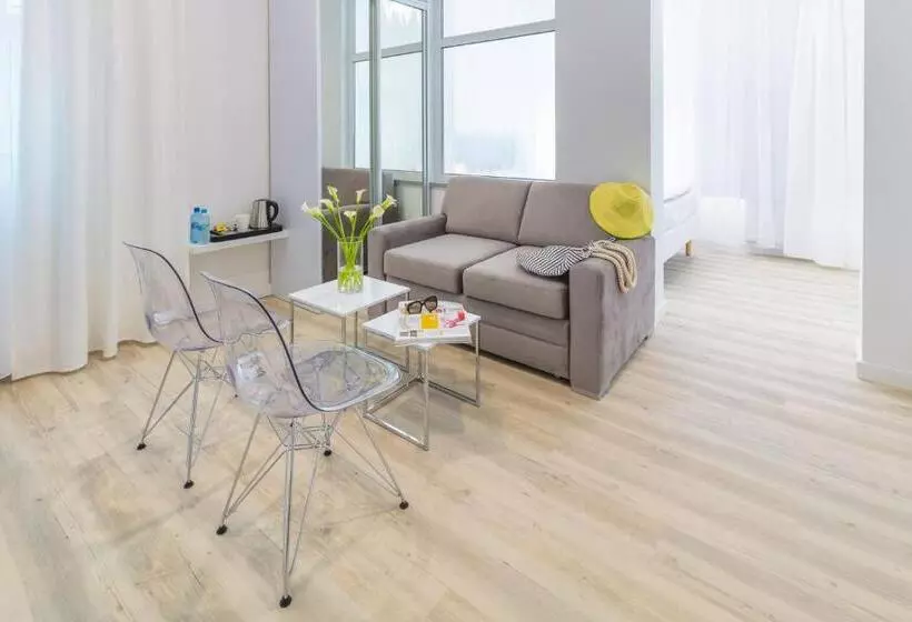 ペンション Villa Rosa   200m Od Morza