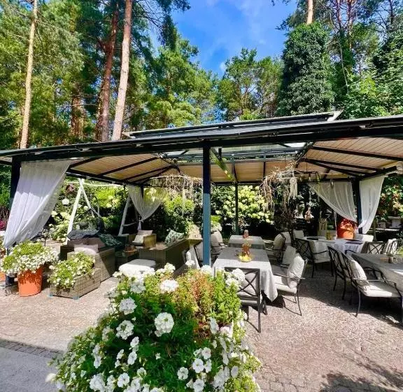 پانسیون Villa Siesta