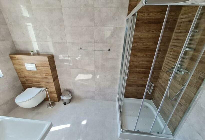 Villa Babette Ubernachtung, Parkplatz, Kurtaxe, Wifi, Aufraumung Alles Im Preis!