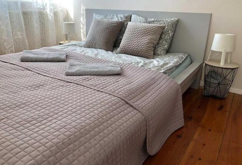 호스텔 Bankowa 8 Guest Rooms