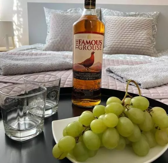 ユースホステル Bankowa 8 Guest Rooms
