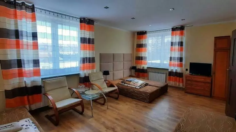 Retkeilymaja Noclegi Zajazdmieszko