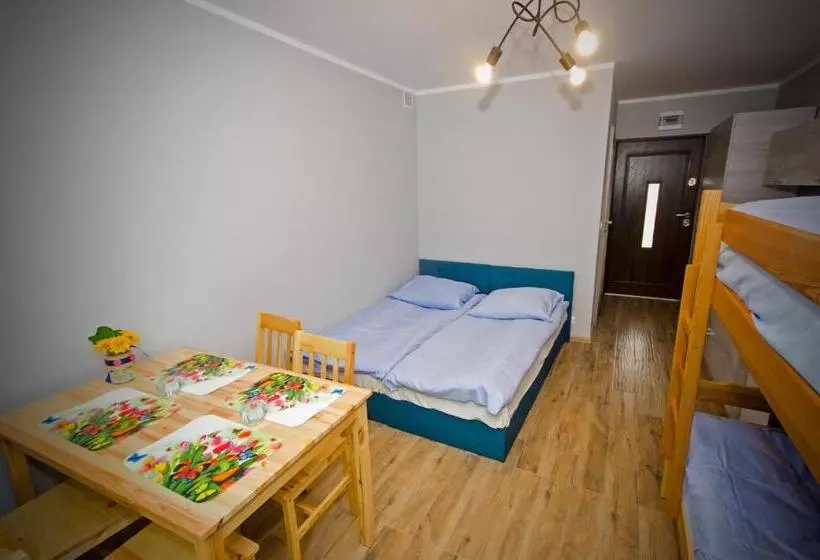 Retkeilymaja Ośrodek Dąbrówka