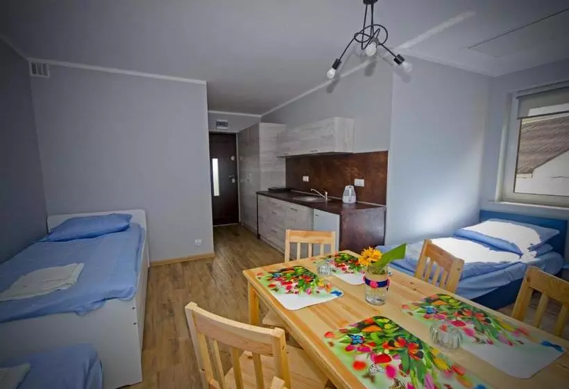 Retkeilymaja Ośrodek Dąbrówka