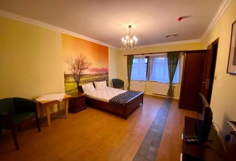 Aamiaismajoitus (B&B) Amberroom