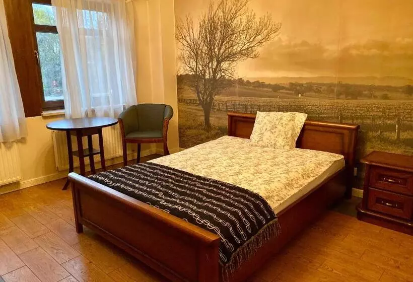 Aamiaismajoitus (B&B) Amberroom