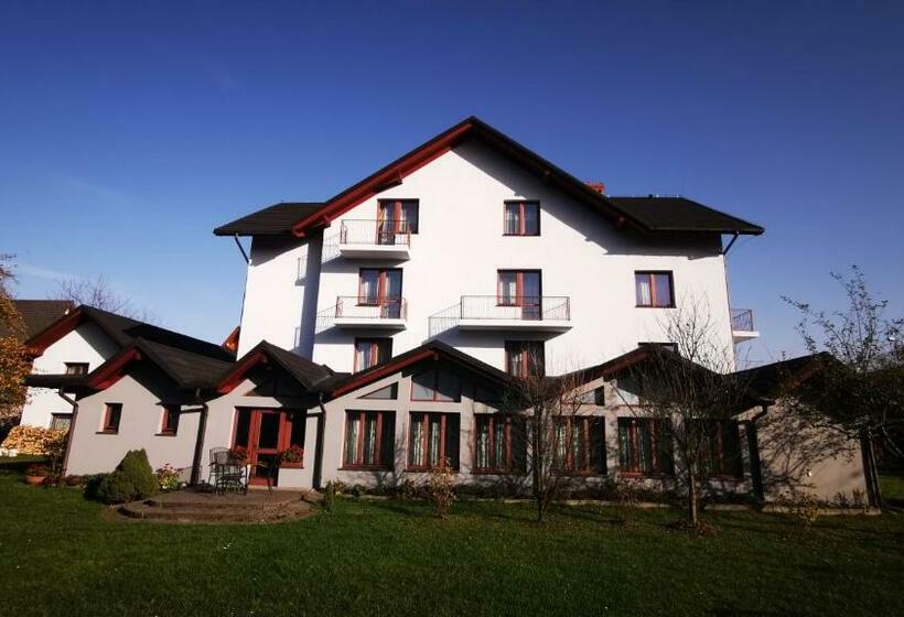 민박 Dom Wczasowy Irys