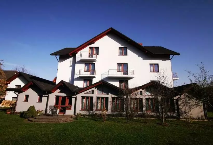 Aamiaismajoitus (B&B) Dom Wczasowy Irys