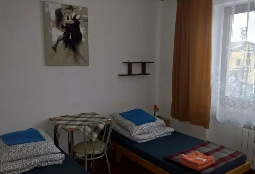 Aamiaismajoitus (B&B) Dom Wczasowy Irys