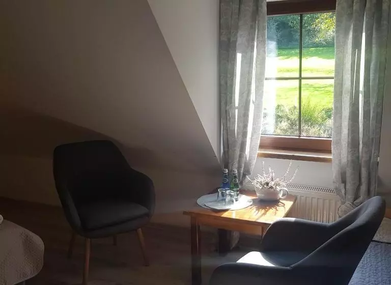 تختخواب و صبحانه Pokoje Gościnne Art  Dworek