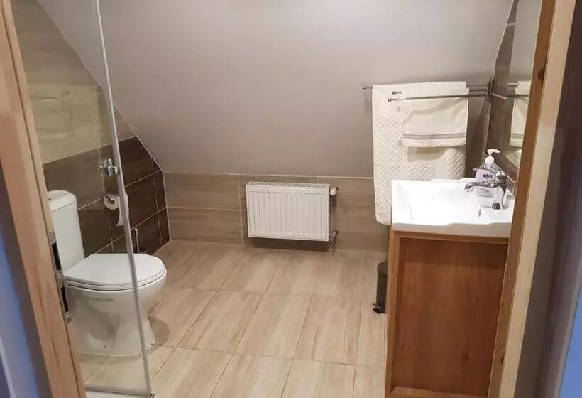 تختخواب و صبحانه Pokoje Gościnne Art  Dworek