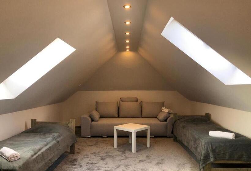 צימר Pokoje Nadrzeczna 45