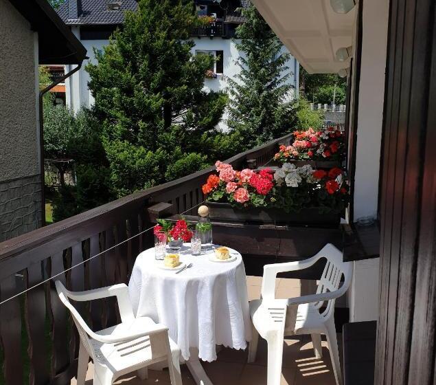 צימר Willa Gencjana