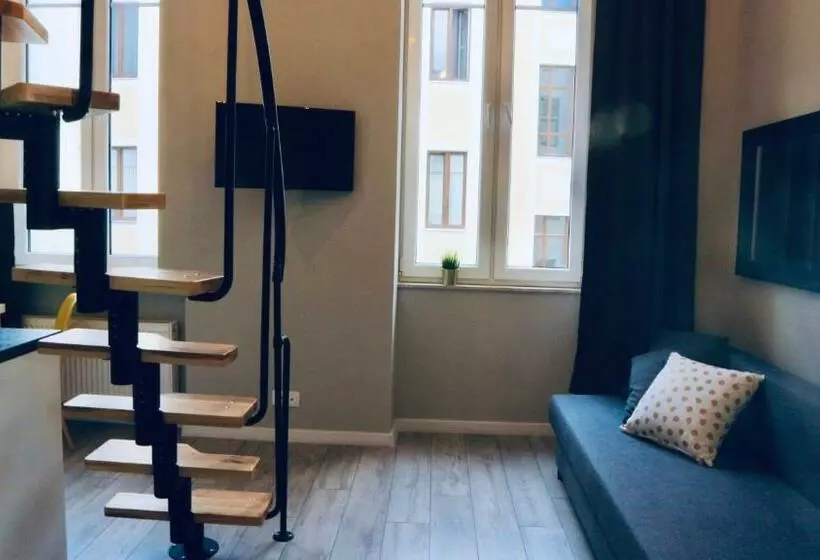 Golda Apartments