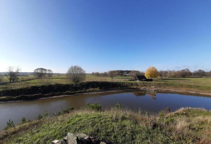 酒店 Agroturystyka żubr