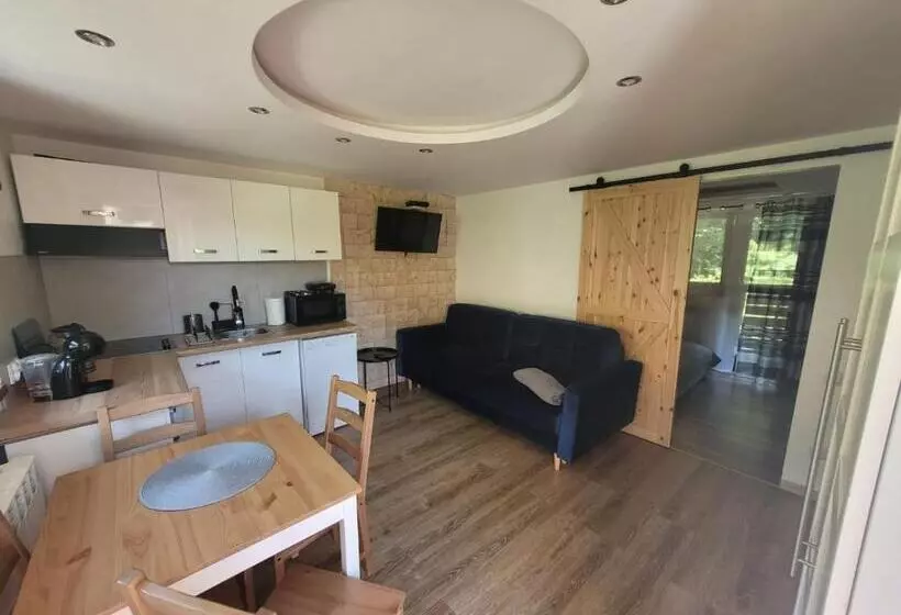 هتل Apartamenty Kadłubek