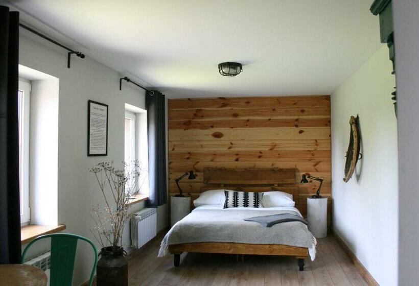 호텔 Folwark Mazurskie Legendy Azyl Dla Dorosłych