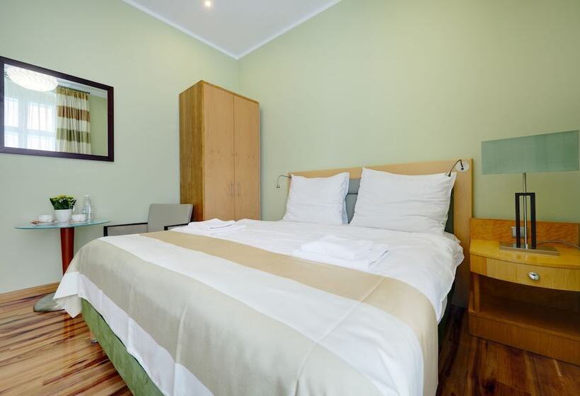 בית מלון כפרי Jagiellońska 3 Apart