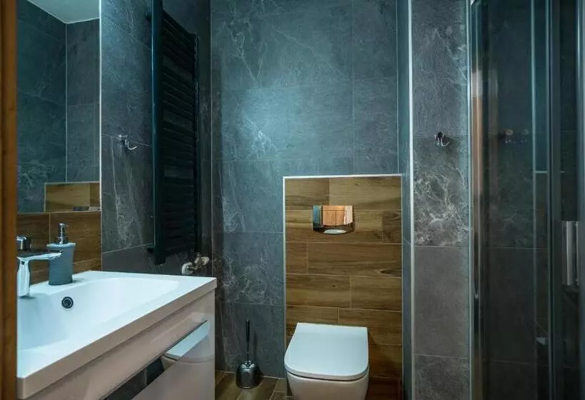 Hotelli Pokoje U Nasyj Kasi