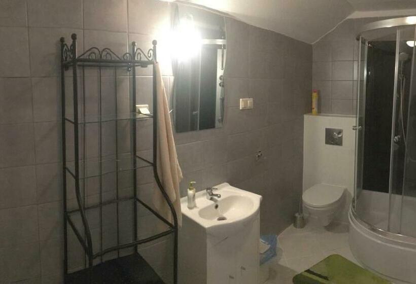 酒店 Ranczo Czarnocin