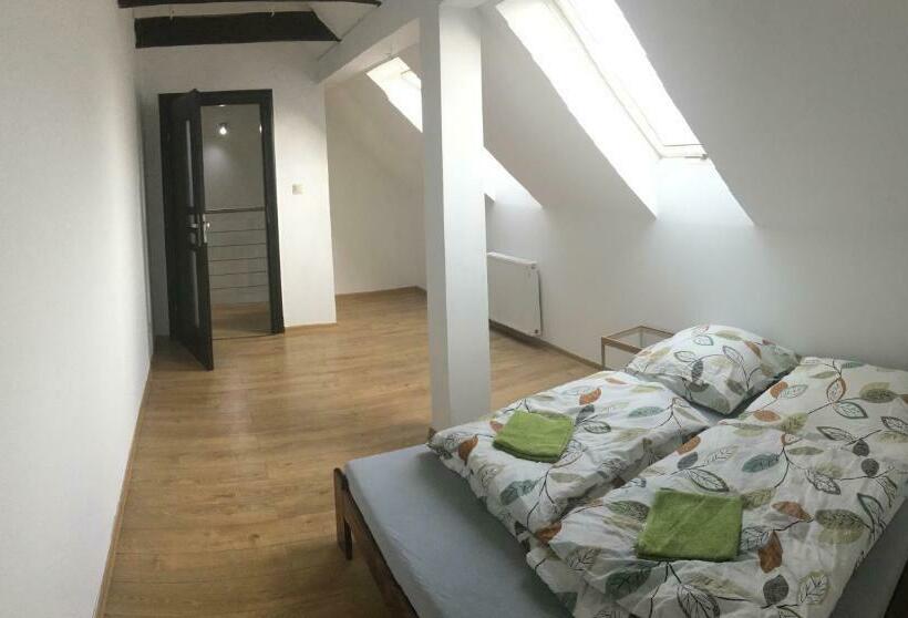 酒店 Ranczo Czarnocin