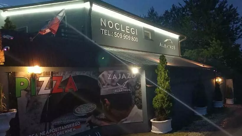 ホテル Zajazd Albatros Rzeszow