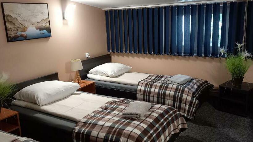 هتل Zajazd Albatros Rzeszow