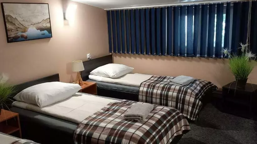 ホテル Zajazd Albatros Rzeszow