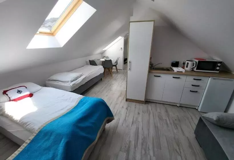 Majatalo Błękitna Laguna 2