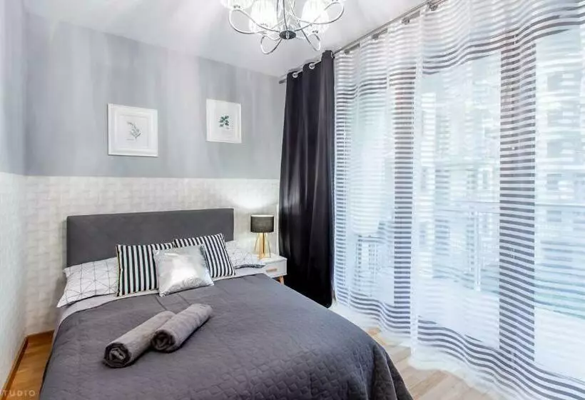 پانسیون Clicktheflat Sienna Center Apart Rooms