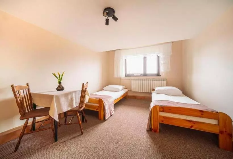 Majatalo Dom Na Turystycznej