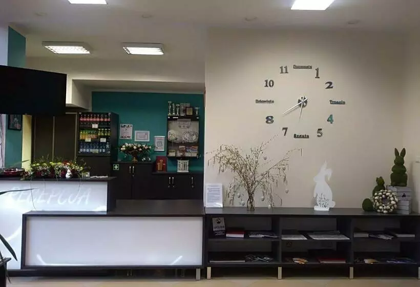 Szkolne Schronisko Młodzieżowe Dąbrówka